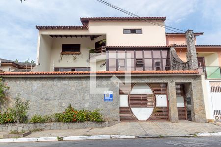 Casa para alugar com 750m², 5 quartos e 5 vagas Casa para alugar com 750m², 5 quartos e 5 vagasFachada