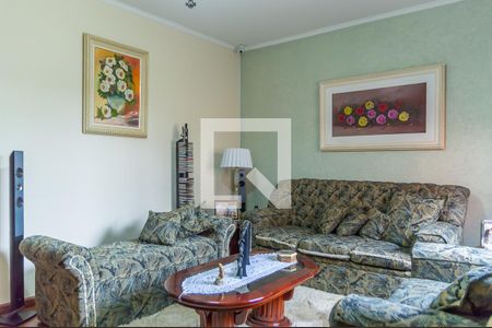 Casa para alugar com 750m², 5 quartos e 5 vagas Casa para alugar com 750m², 5 quartos e 5 vagasSala de TV