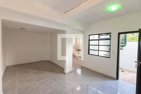 Sala/Quarto de kitnet/studio para alugar com 1 quarto, 36m² em Santa Amelia, Belo Horizonte