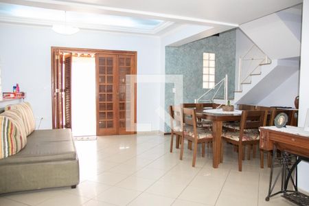 Sala de casa à venda com 4 quartos, 270m² em Jardim Leonor Mendes de Barros, São Paulo