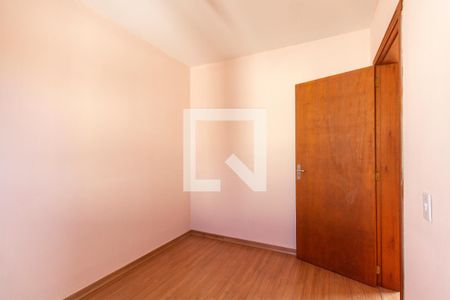 Quarto 2 de apartamento para alugar com 2 quartos, 62m² em São Vicente, Gravataí