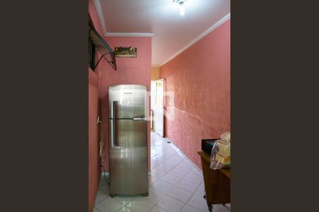 Casa à venda com 180m², 3 quartos e 2 vagas Casa à venda com 180m², 3 quartos e 2 vagasCozinha