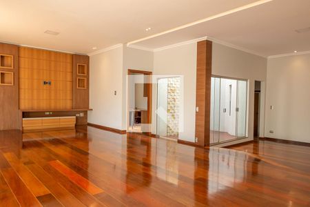 Sala de casa para alugar com 4 quartos, 411m² em Vila Santa Catarina, Americana