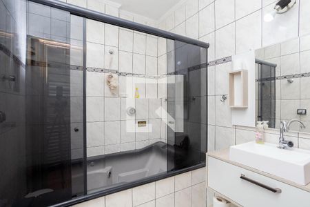 Banheiro da Suíte de casa à venda com 1 quarto, 250m² em Jardim Las Vegas, Guarulhos