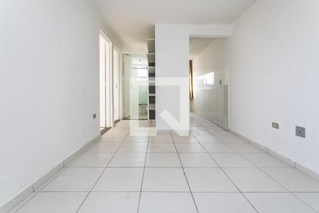 Sala de apartamento para alugar com 2 quartos, 42m² em Conjunto Residencial do Bosque, Mogi das Cruzes