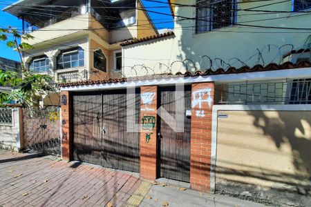 Fachada de casa à venda com 5 quartos, 194m² em Engenho de Dentro, Rio de Janeiro