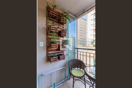 Varanda da Sala de apartamento para alugar com 2 quartos, 46m² em Vila Valparaíso, Santo André