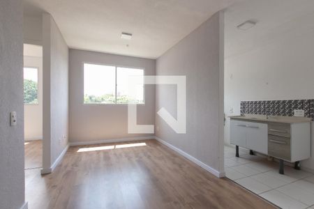 Sala de apartamento para alugar com 2 quartos, 42m² em Colônia (zona Leste), São Paulo