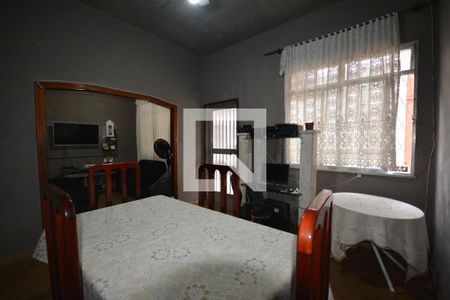Sala de casa de condomínio à venda com 3 quartos, 120m² em Penha, Rio de Janeiro