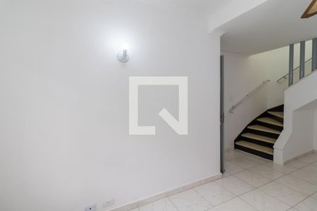 Sala de Estar de casa para alugar com 3 quartos, 150m² em Água Fria, São Paulo