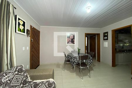Sala de casa à venda com 2 quartos, 81m² em Campestre, São Leopoldo