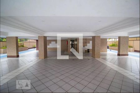 Apartamento à venda com 210m², 3 quartos e 2 vagas Apartamento à venda com 210m², 3 quartos e 2 vagasÁrea comum