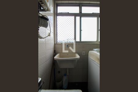 Apartamento à venda com 210m², 3 quartos e 2 vagas Apartamento à venda com 210m², 3 quartos e 2 vagasÁrea de Serviço