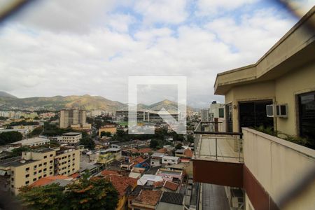 Apartamento à venda com 210m², 3 quartos e 2 vagas Apartamento à venda com 210m², 3 quartos e 2 vagasVista do Terraço 1