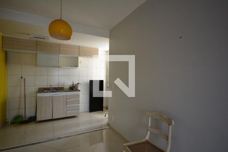 Apartamento à venda com 90m², 3 quartos e sem vagaSala