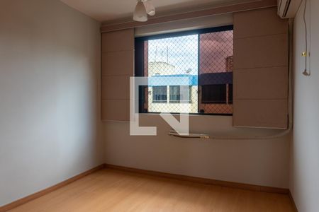 Quarto 1 de apartamento para alugar com 2 quartos, 55m² em Quadras Econômicas Lúcio Costa (guará), Brasília