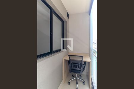 Varanda de kitnet/studio para alugar com 1 quarto, 26m² em Centro, São Paulo