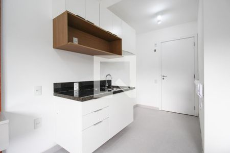 Cozinha  de apartamento à venda com 1 quarto, 26m² em Indianópolis, São Paulo