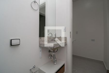 Banheiro de apartamento para alugar com 1 quarto, 20m² em Brás, São Paulo