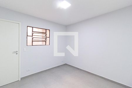 Quarto de casa para alugar com 1 quarto, 55m² em Jardim das Flores, Osasco