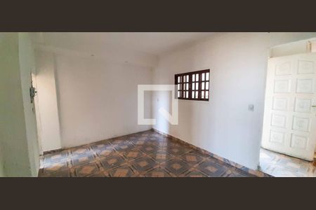 Sala de casa à venda com 3 quartos, 278m² em Km 18, Osasco