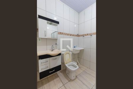 Banheiro de casa para alugar com 1 quarto, 25m² em Vila Rio Branco, São Paulo