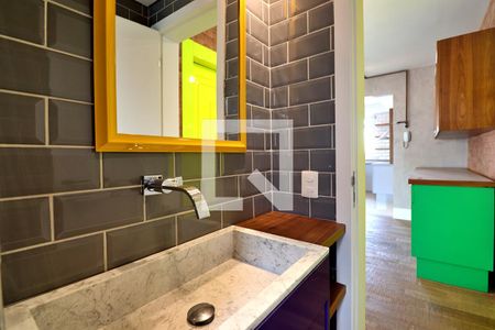 Lavabo de apartamento para alugar com 3 quartos, 140m² em Vila Lea, Santo André