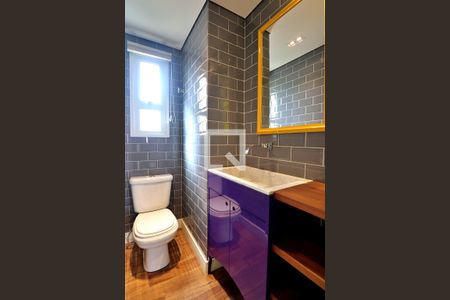 Lavabo de apartamento para alugar com 3 quartos, 140m² em Vila Lea, Santo André