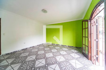 Sala de casa para alugar com 2 quartos, 125m² em Jardim Cristiane, Santo André
