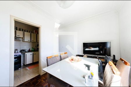 Sala de apartamento à venda com 3 quartos, 63m² em Padre Eustáquio, Belo Horizonte