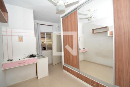 Quarto 1 de casa para alugar com 2 quartos, 70m² em Campinho, Rio de Janeiro