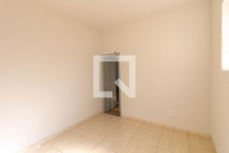 Sala de apartamento para alugar com 2 quartos, 75m² em Carlos Prates , Belo Horizonte