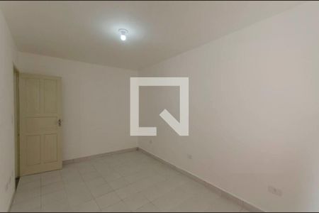 Quarto 2 de casa para alugar com 2 quartos, 65m² em Vila Guilhermina, São Paulo