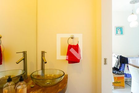 Lavabo de apartamento à venda com 1 quarto, 80m² em Barra da Tijuca, Rio de Janeiro