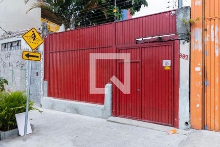 Fachada de casa à venda com 2 quartos, 200m² em Ipiranga, São Paulo