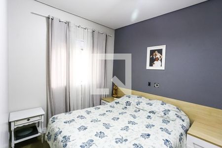 Suíte  de apartamento à venda com 2 quartos, 72m² em Jardim Henriqueta, Taboão da Serra