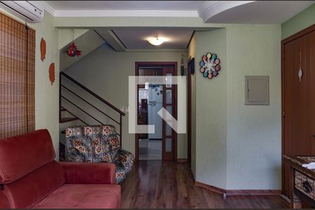 Sala de casa de condomínio à venda com 3 quartos, 117m² em Igara, Canoas