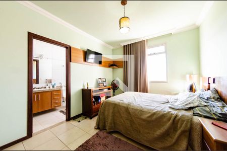 Suíte de apartamento para alugar com 3 quartos, 134m² em Nova Gameleira, Belo Horizonte
