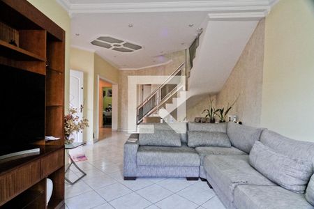 Sala de casa para alugar com 4 quartos, 350m² em Jardim Marisa, São Paulo