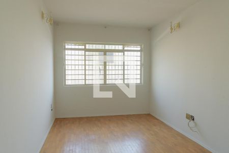 Sala de casa à venda com 2 quartos, 250m² em Parque Industrial, Campinas