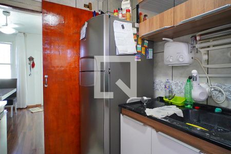 Cozinha de apartamento à venda com 1 quarto, 43m² em Rubem Berta, Porto Alegre