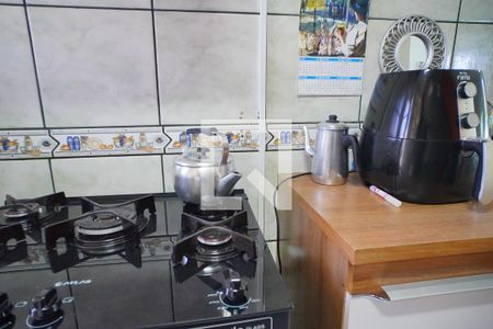 Cozinha de apartamento à venda com 1 quarto, 43m² em Rubem Berta, Porto Alegre