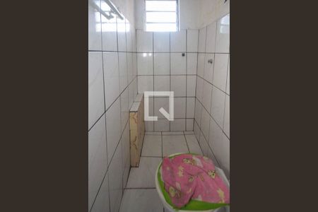 Banheiro de casa para alugar com 1 quarto, 60m² em Jardim Planalto, São Paulo