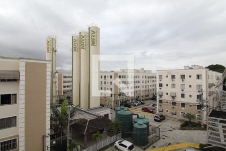 Vista da Suíte de apartamento para alugar com 2 quartos, 55m² em Vigário Geral, Rio de Janeiro