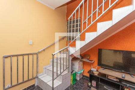 Sala de casa para alugar com 3 quartos, 166m² em Piraporinha, Diadema