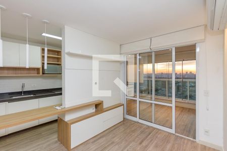 Sala de apartamento à venda com 2 quartos, 66m² em Campo Belo, São Paulo