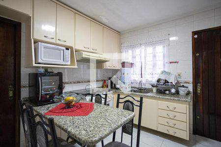 Cozinha de casa à venda com 3 quartos, 150m² em Vila Osasco, Osasco