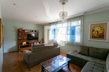 Apartamento à venda com 185m², 4 quartos e 1 vagaSala