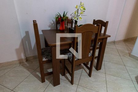 Detalhe da sala de jantar de apartamento para alugar com 1 quarto, 79m² em Tupi, Praia Grande