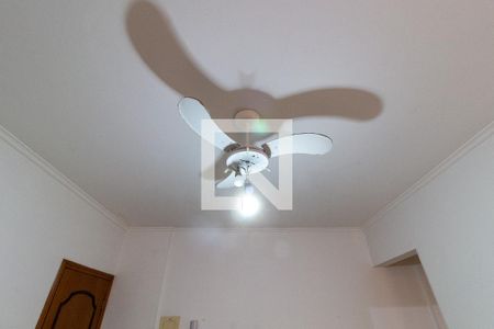 Detalhe da sala de apartamento para alugar com 1 quarto, 79m² em Tupi, Praia Grande